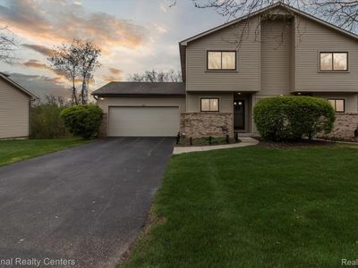 4921 Rivercrest Dr, Waterford, MI, 48328