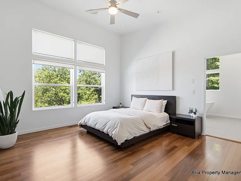2709 NW Bullfinch Pl — Photo 19