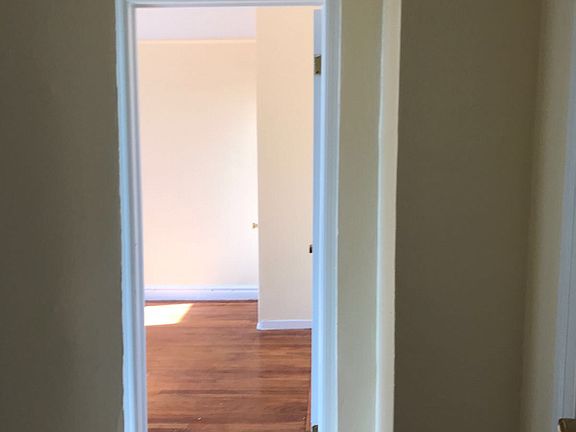2nd image of 744 Coster St APT 4B