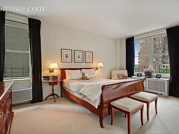 5th image of 300 W 83rd St #8B