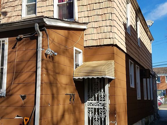 5th image of 11630 171st St