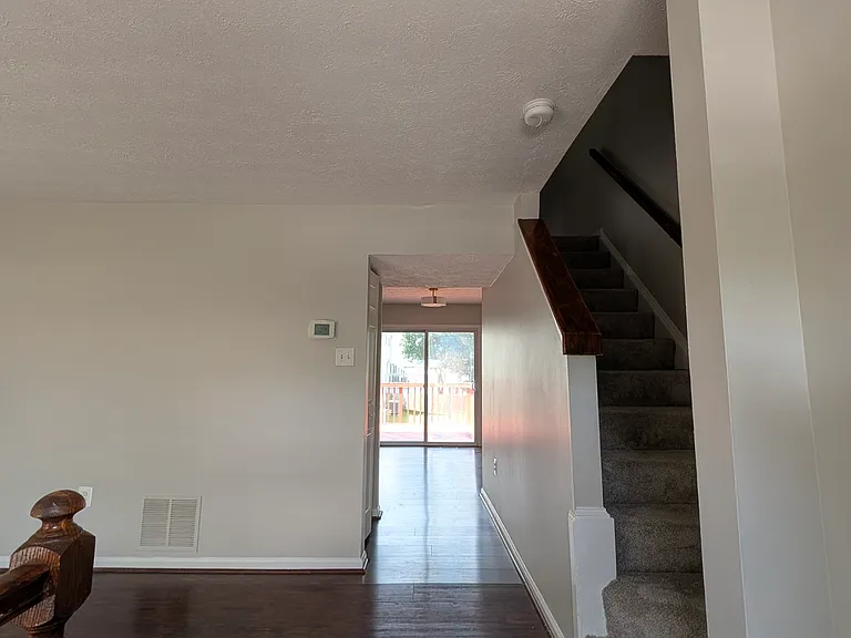 1722 Winding Brook Way — Photo 2