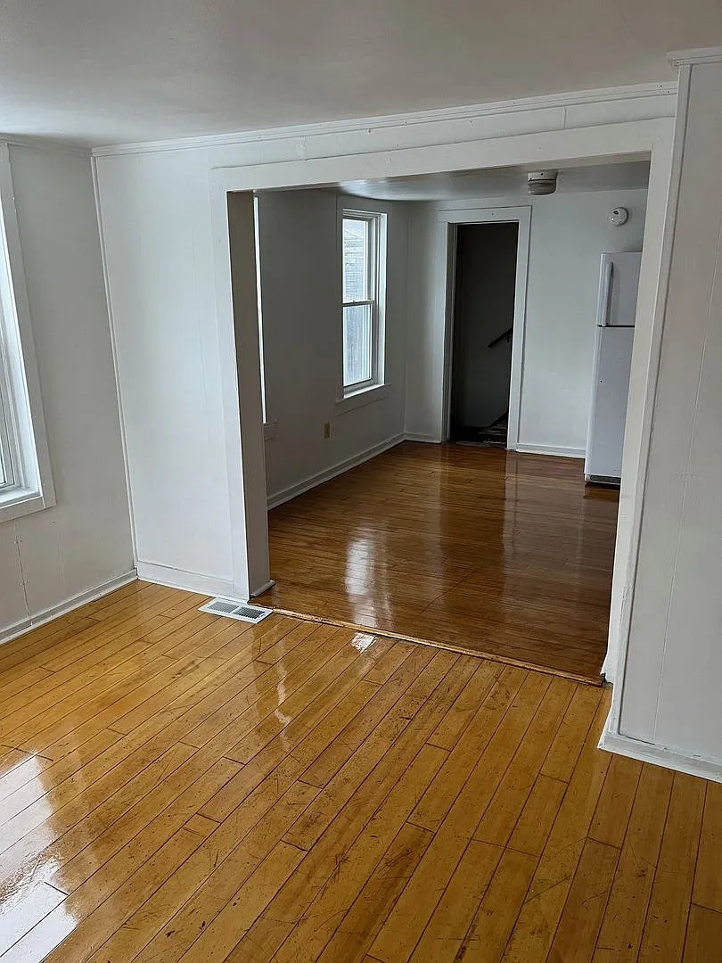 15-17 Peru Street — Photo 2