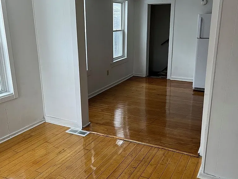 15-17 Peru Street — Photo 22