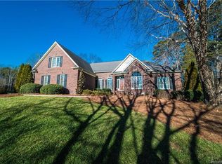 102 Rugby Rd, Salisbury, NC 28144