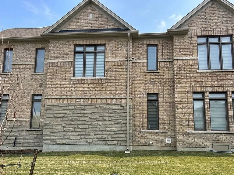 454 Robert Woolner St — Photo 11