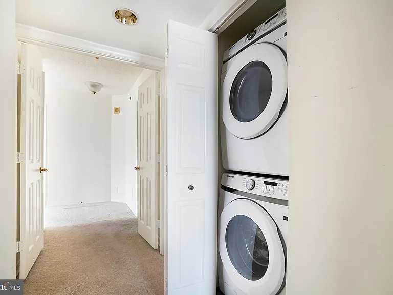 5809 Nicholson Ln #1216 — Photo 13