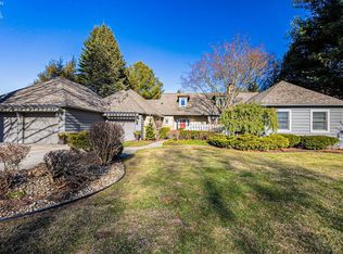 204 S Main St, Milan, OH 44846