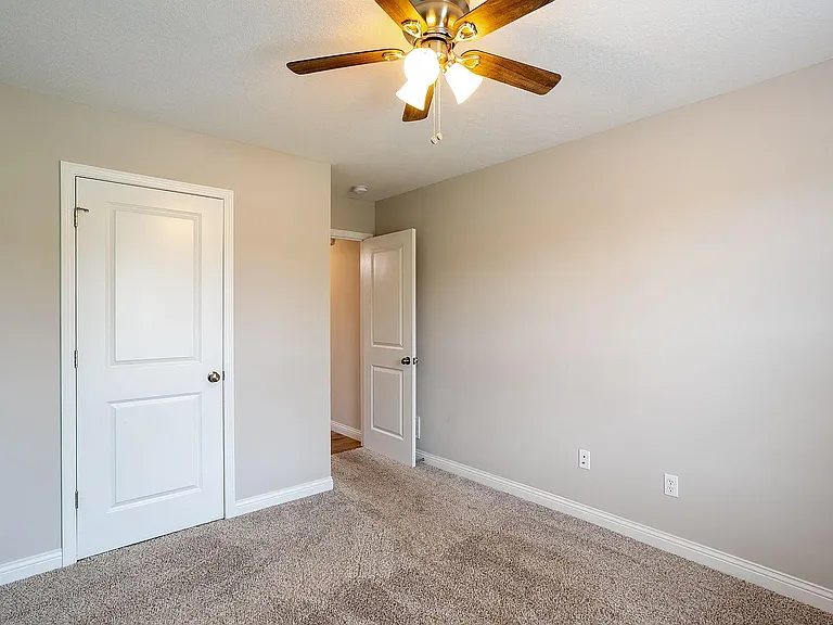 5502 Geyser Blvd — Photo 15