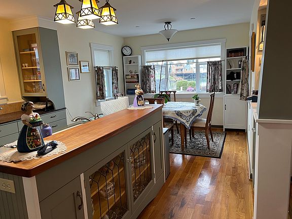 Kitchen and dining area