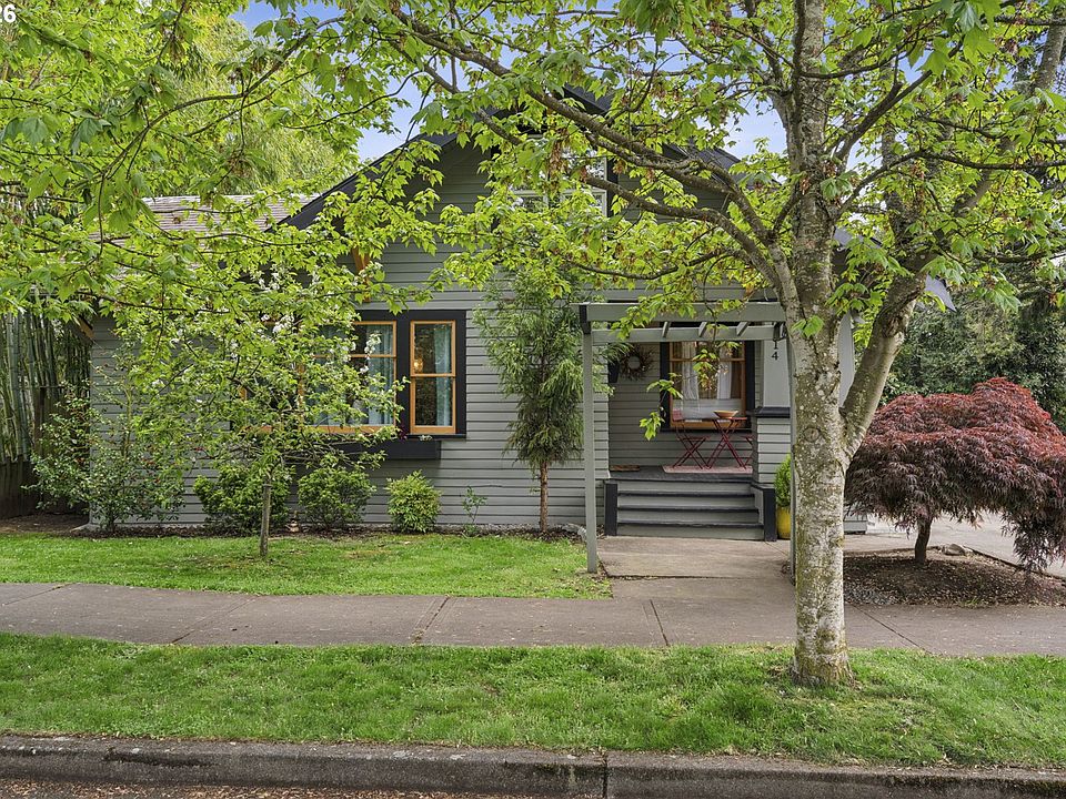 1st image of 10214 SE Yukon St