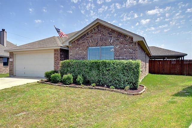 1st image of 4305 Red Clover Ln