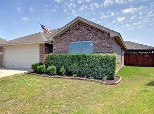 4305 Red Clover Ln, Crowley, TX 76036