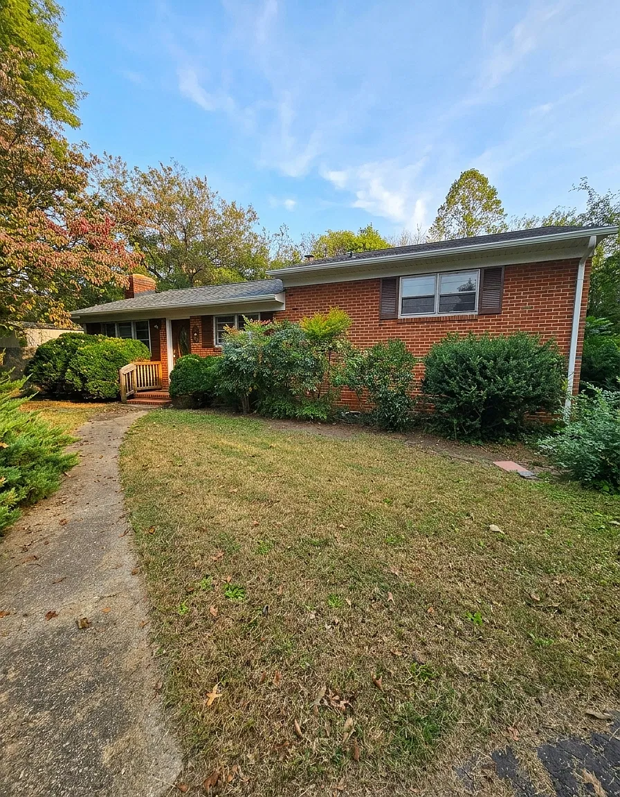 3 bed, 2.5 bath, 1509 sqft, $2,195 — Photo 2