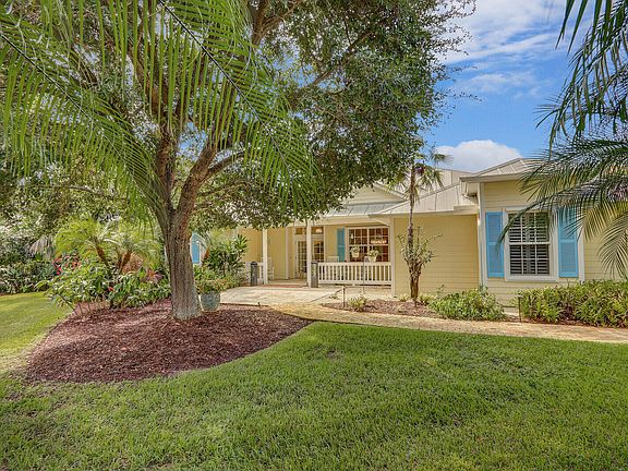 2nd image of 3751 SW Canoe Creek Terrace