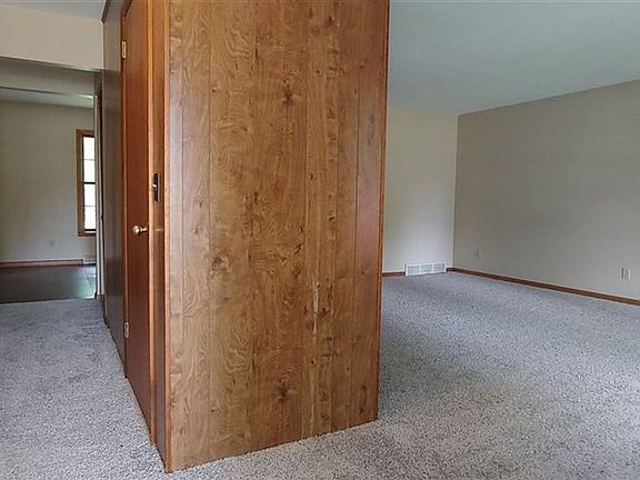 2nd image of 1938 Brookton Dr