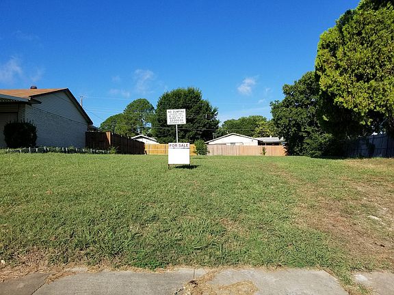 3rd image of 1607 Evergreen Dr