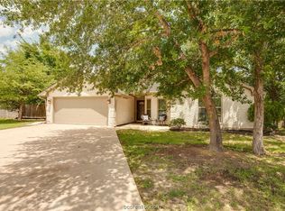 6208 Pelham Ct, Bryan, TX 77802