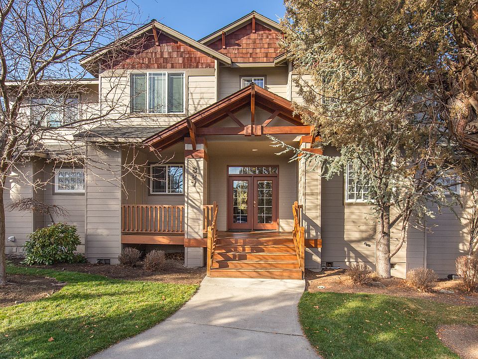 1st image of 887 Golden Pheasant Dr