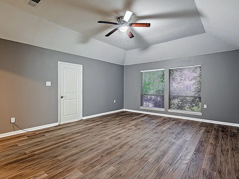 3323 Lost Hollow Dr — Photo 19