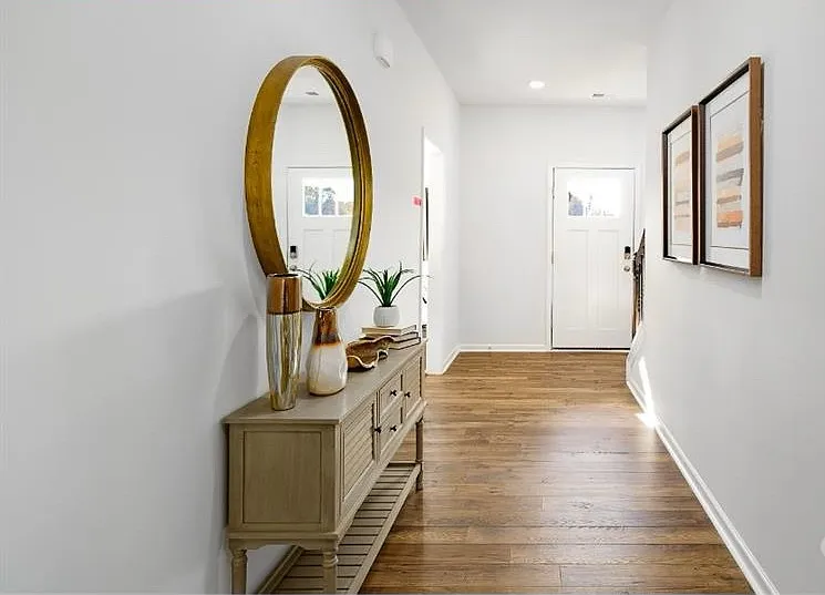 1720 Vanderlyn St — Photo 18
