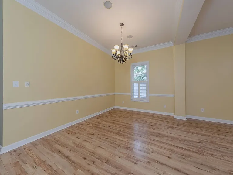 9127 Three Bushel Dr — Photo 4