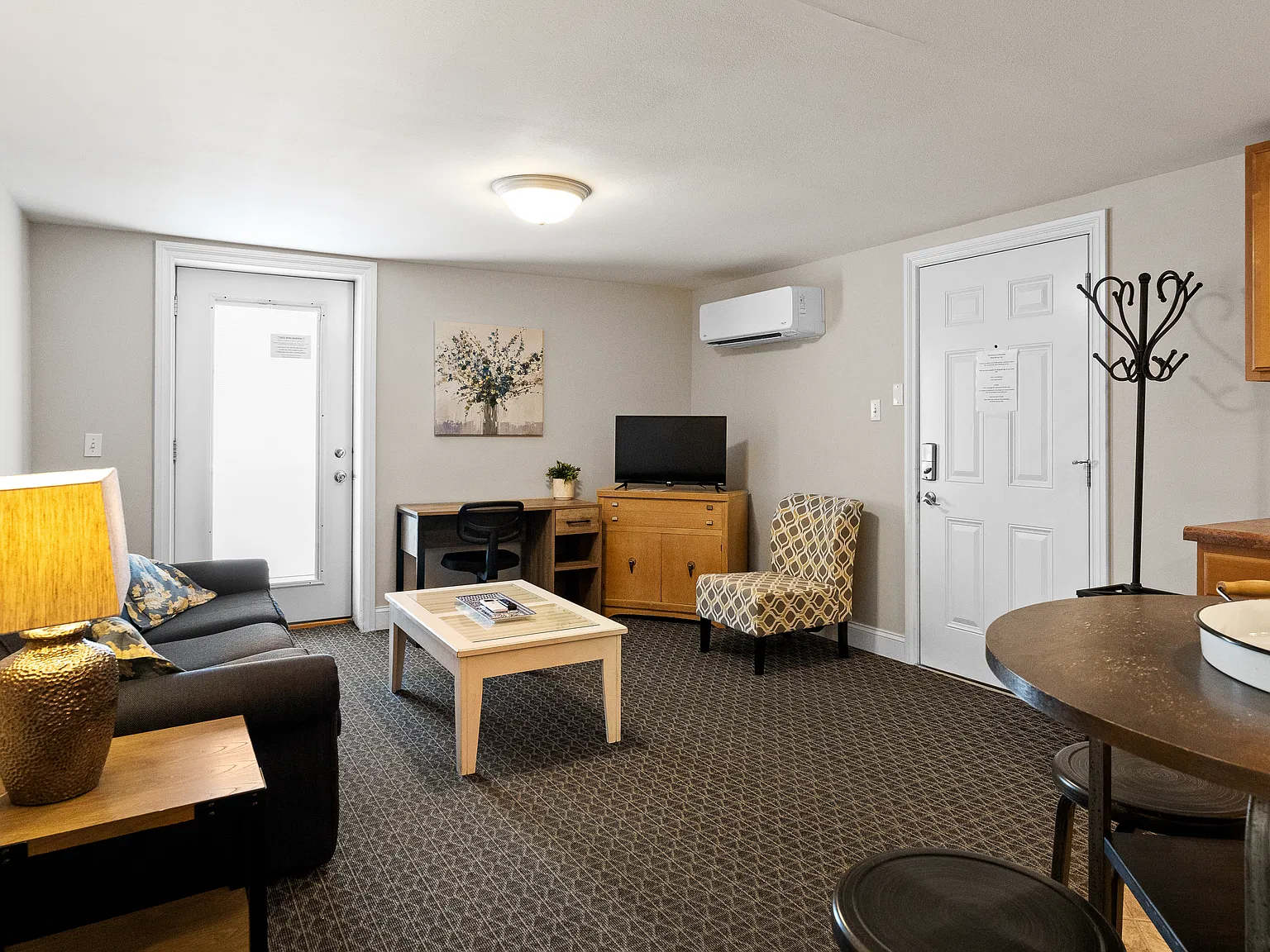 1 bed, $950 — Photo 4
