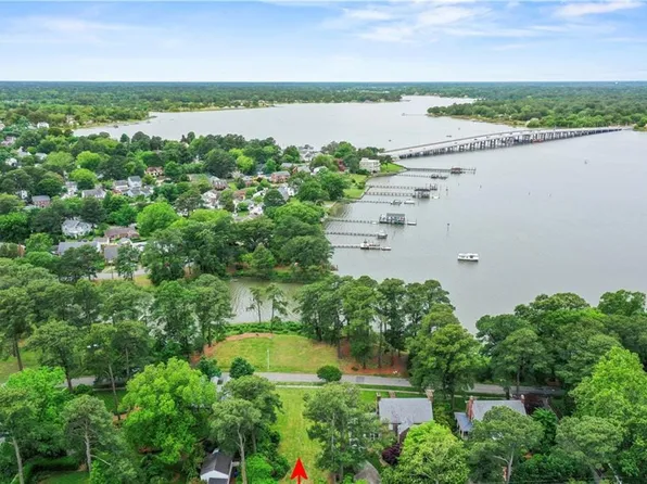 205 West Rd, Portsmouth, VA 23707