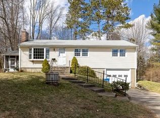 4 Desoto Way, Lincoln, RI 02838