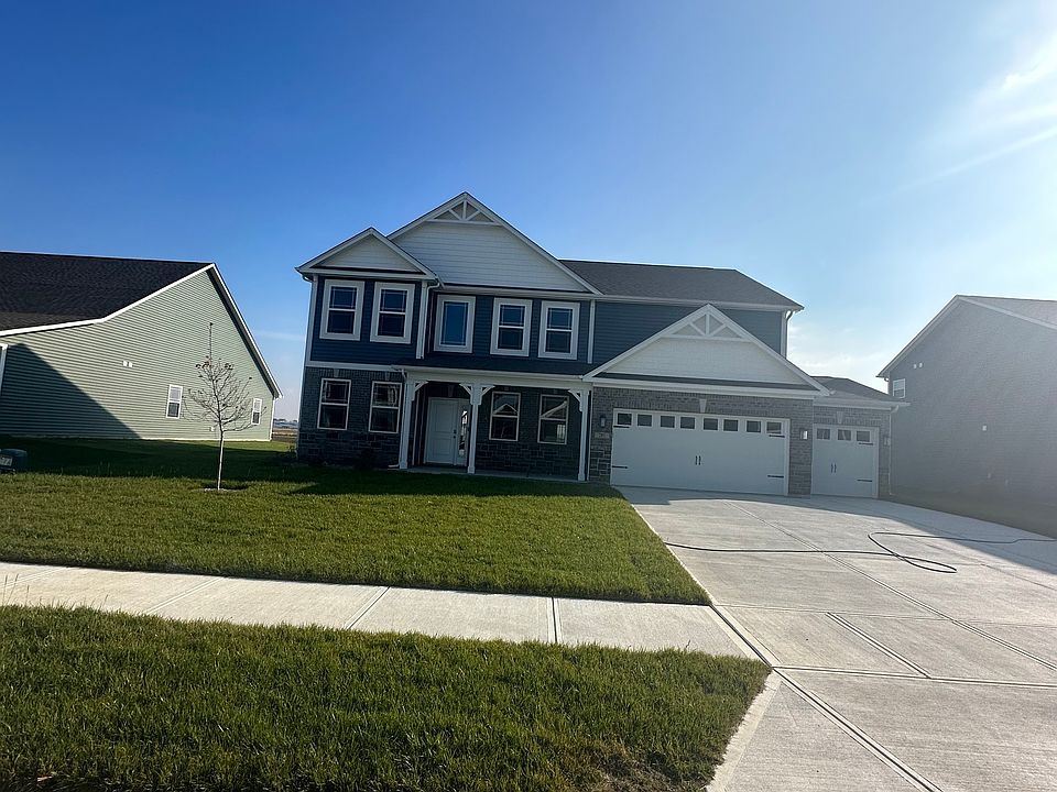2nd image of 281 Dyson Dr