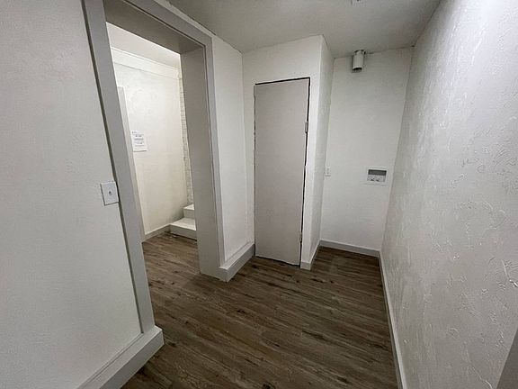 5th image of 1515 Casady Ln