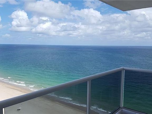 3rd image of 3500 Galt Ocean Dr APT 1816