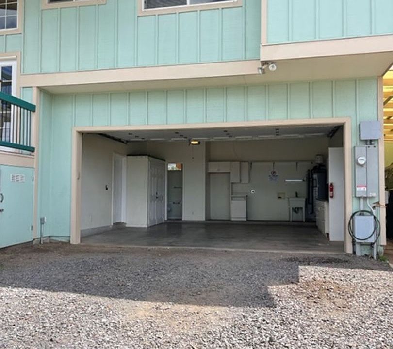 1st image of 2930 Old Haleakala Hwy #2-1/2-2