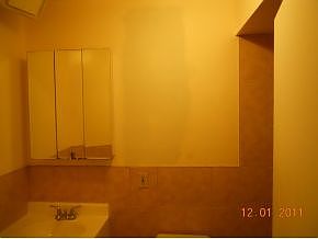 1st image of 903 E 106th St #3A