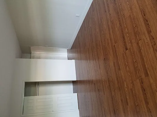 Rented by Max & Associates Realty Corp | media 30