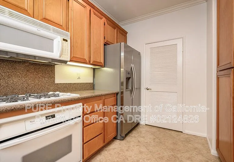 2625 Bellezza Dr — Photo 11