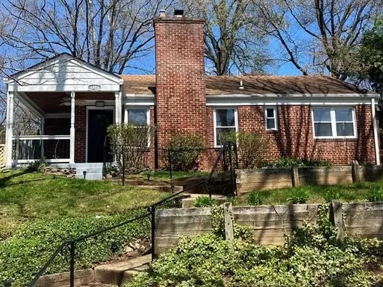 8413 Spencer Ct — Photo 1