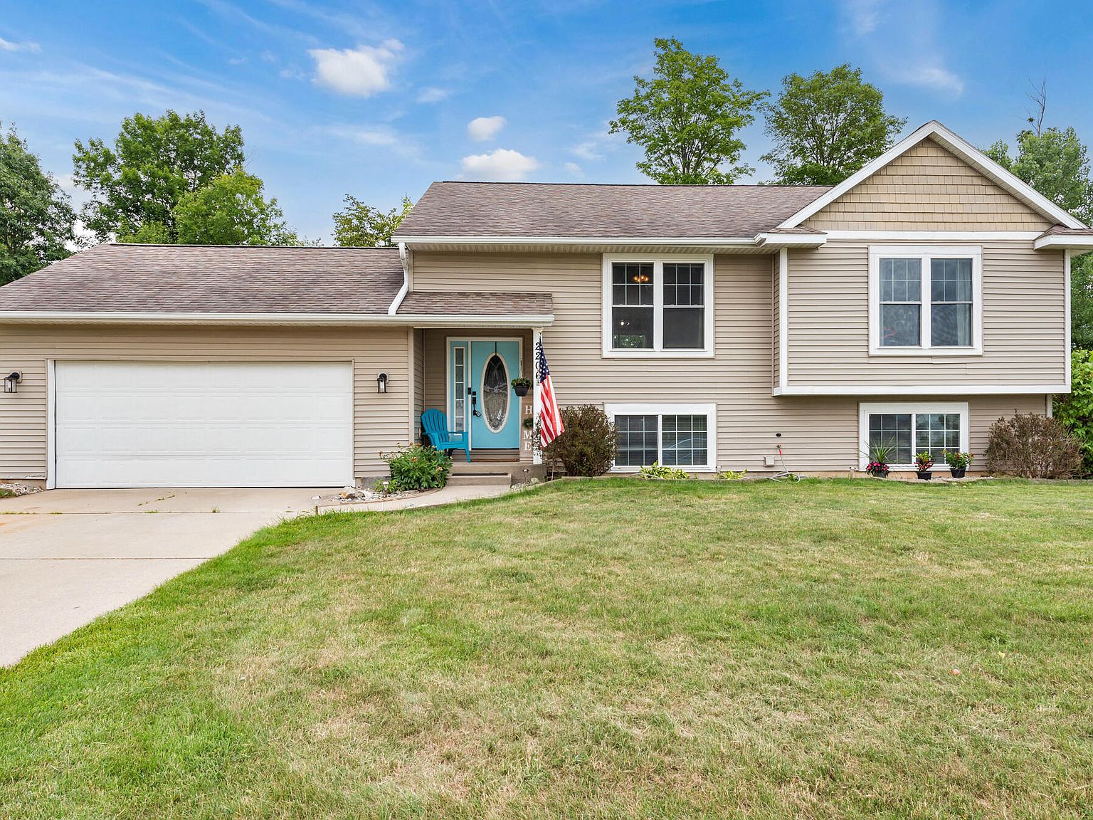 2206 Applegate Dr NW, Grand Rapids, MI 49534 Zillow