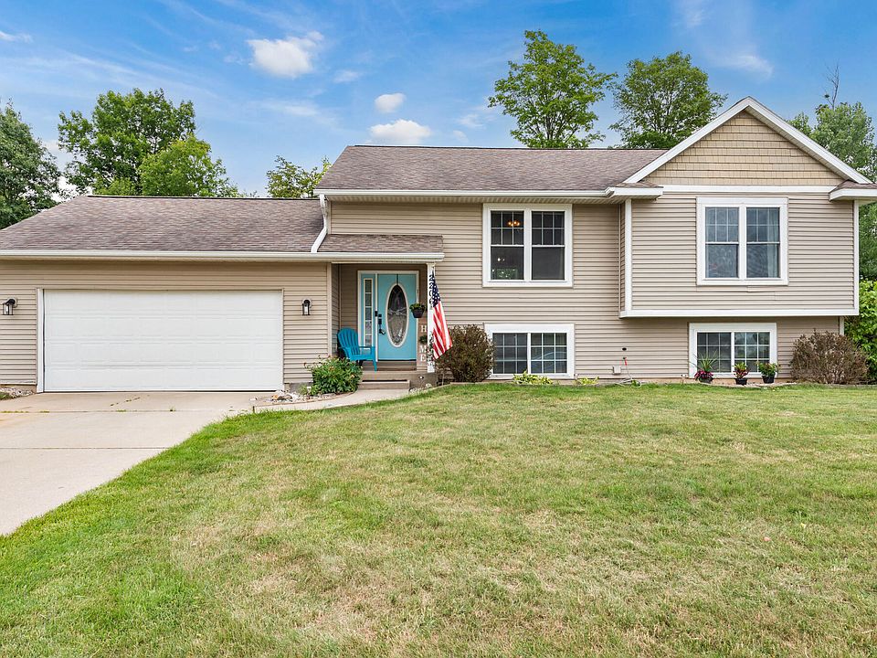 1st image of 2206 Applegate Dr NW