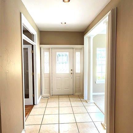 4th image of 1851 Silver Oaks Dr