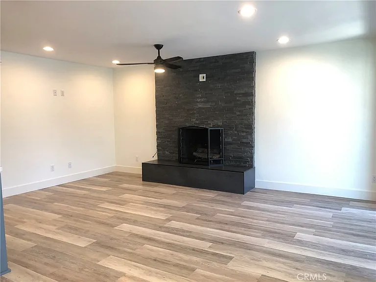 1505 Palm Ave #B — Photo 11