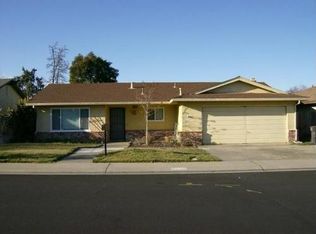 1113 Palomino St, Manteca, CA 95336