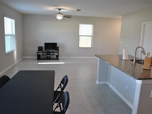 3rd image of 6979 King Creek Dr