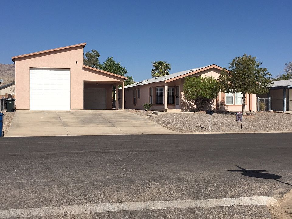 LARGE rv GARAGE