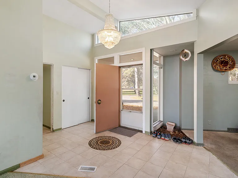 4105 Riverview Dr — Photo 6
