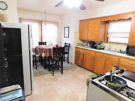 5th image of 5716 N Dexter Ave #5716A
