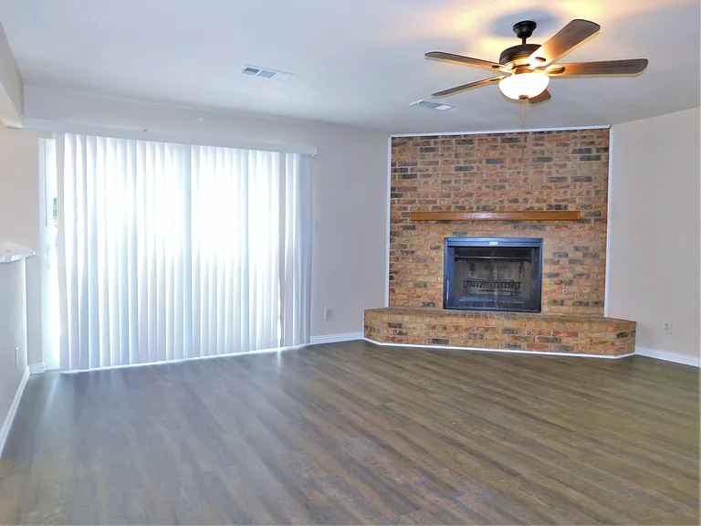 3812 Yellowstone Pl — Photo 7