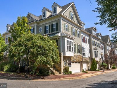5069 Donovan Dr, Alexandria, VA, 22304