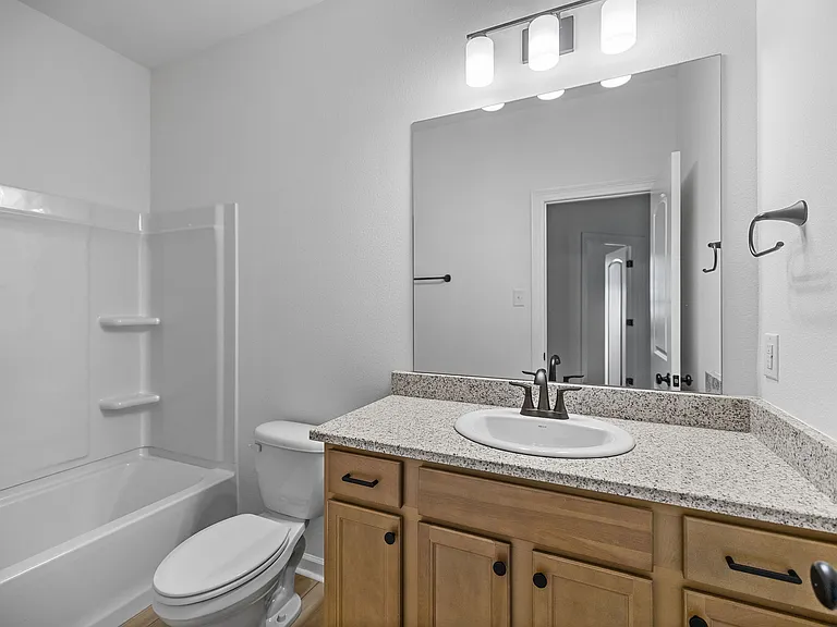 193 Southgate Dr — Photo 9