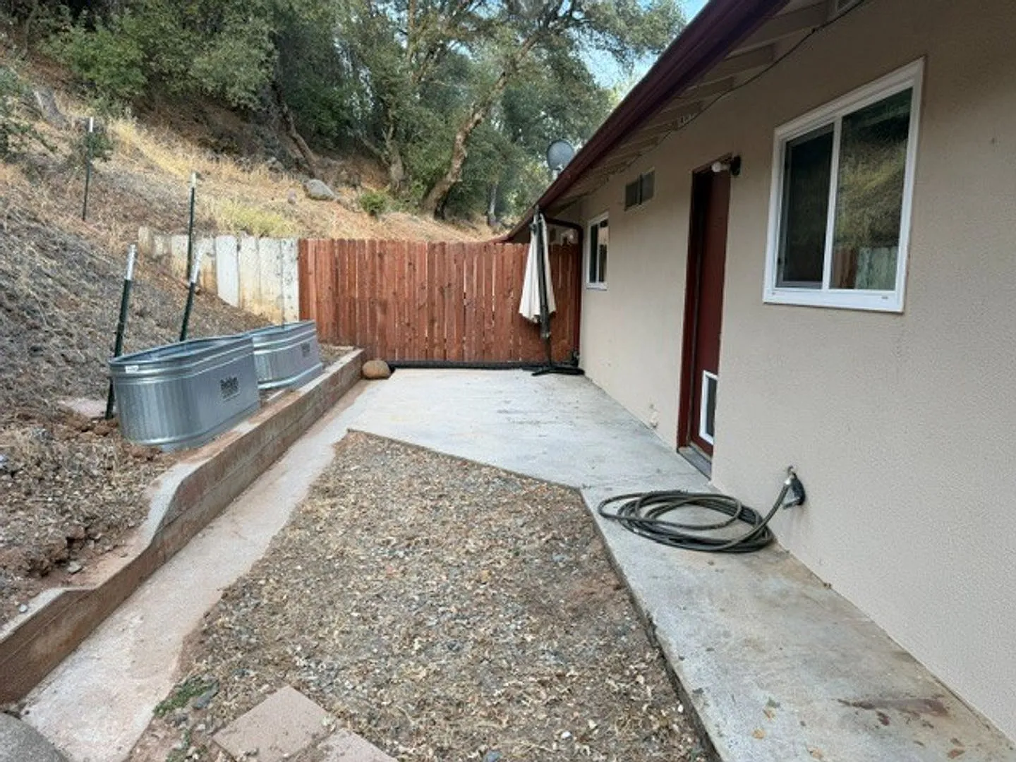 East Sonora Duplex on large open lot — Photo 3